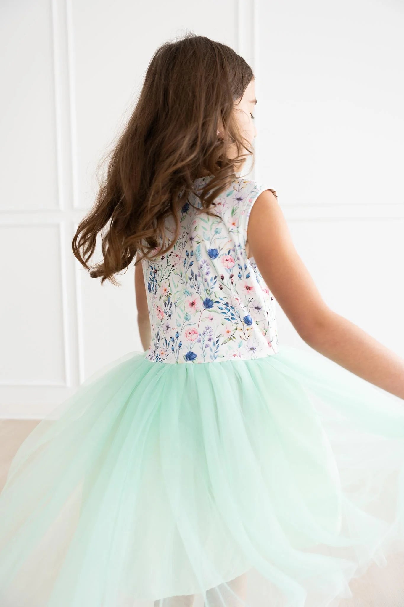 slim fit dress slacks Mint Green Flower Girl Dress with Floral Appliques – Yalindars main image 1